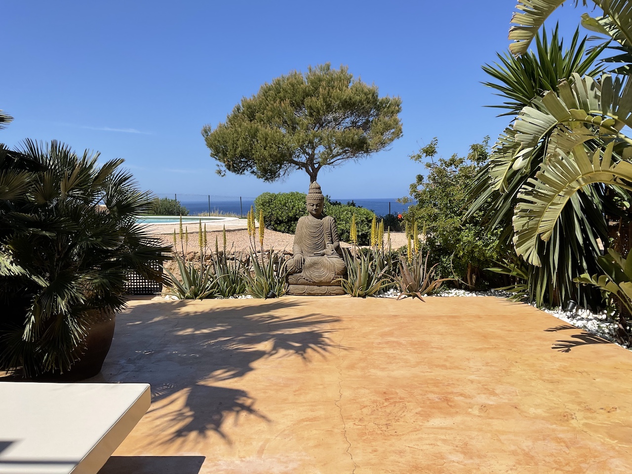 Resa estates huis huren for rent Cala Tarida 1.jpg